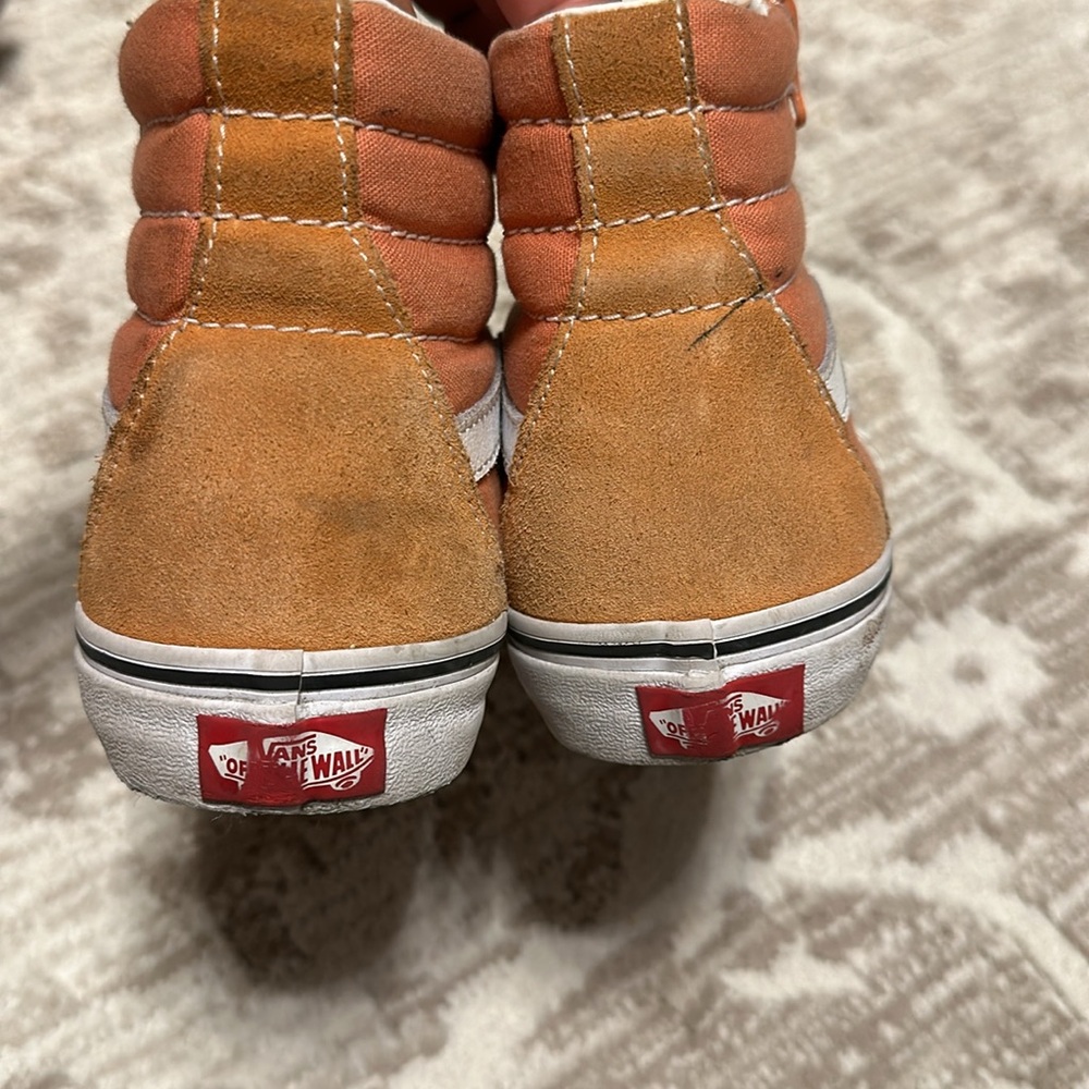 Vans - Picture 3 of 4